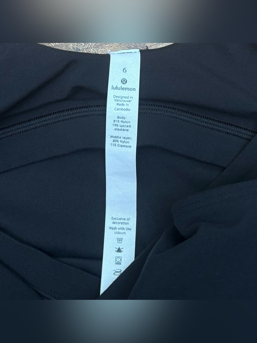 Lululemon Align Tank Top *Gold In Black Size 6 - Picture 4 of 6